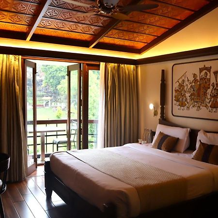 Hotel Kodai International Kodaikanal Exteriör bild
