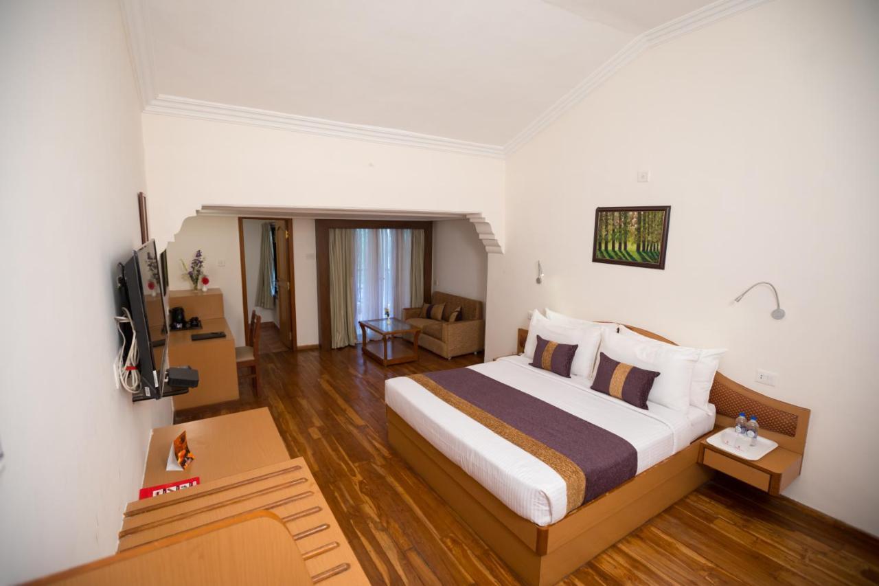 Hotel Kodai International Kodaikanal Exteriör bild