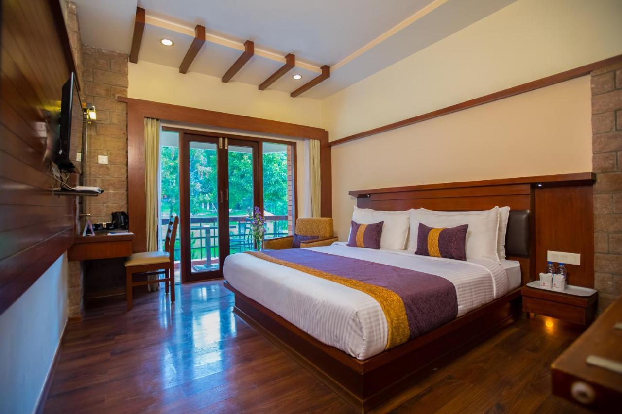 Hotel Kodai International Kodaikanal Exteriör bild