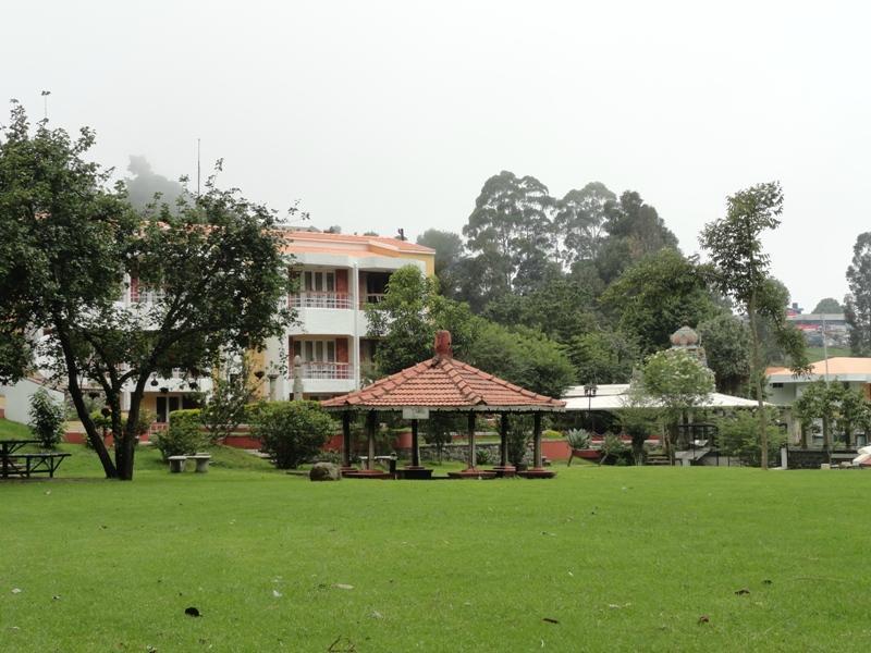 Hotel Kodai International Kodaikanal Exteriör bild